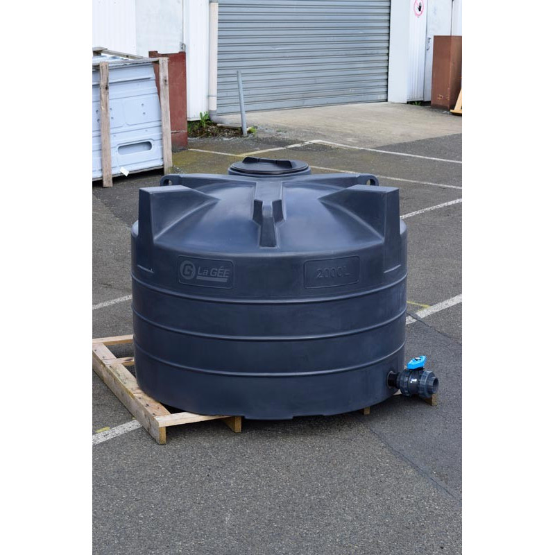2000 L. - Ø 1,60 m Senkrechter Oberirdischer Lagertank : p1160300