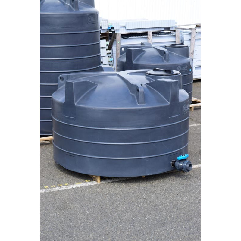 3000 L. - Ø 1,95 m Senkrechter Oberirdischer Lagertank : p1160400