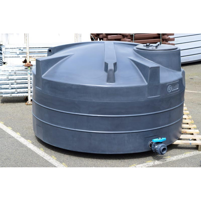 5000 L. - Ø 2,39 m Senkrechter Oberirdischer Lagertank : p1160500